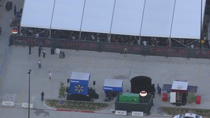 Multiple people treated for heat-related illnesses at Cardi B’s meet