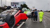 Un conocido influencer protagonizó un violento choque: hubo dos heridos y un operativo de rescate