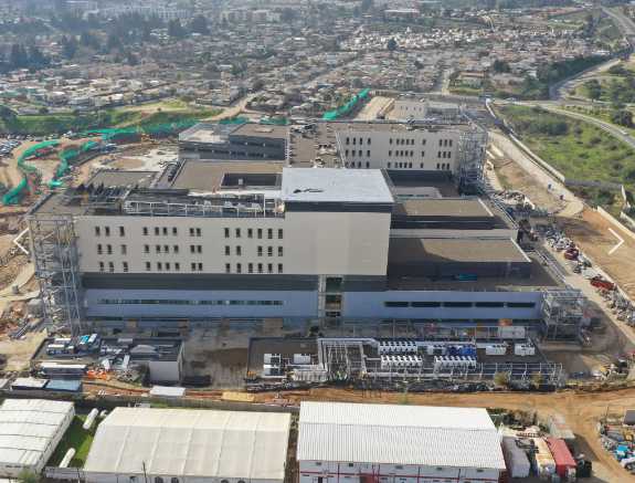 "El tren puede esperar, la salud no": alcalde de Villa Alemana exige al MOP accesos a hospital provincial