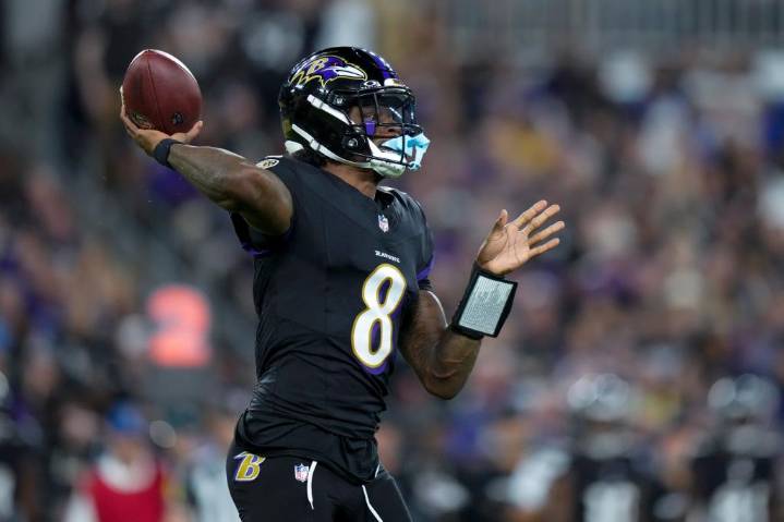 FanDuel promo code: Bet $5, get $300 in bonus bets if your bet wins for Ravens vs. Chiefs