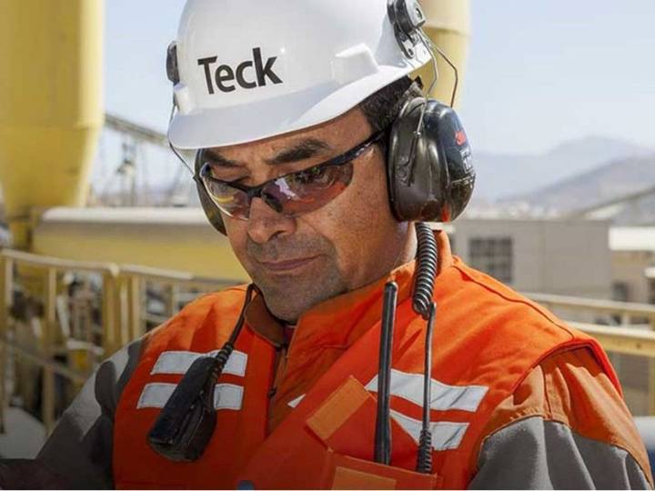Ottawa presses for proof of mining merger's net benefit to Canada