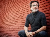 La vuelta de Gastón Pauls a la TV, con historias de superación, "sin golpe bajo" y haciéndose cargo de sus viejas adicciones