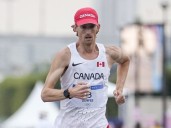 Evan Dunfee wins gold in 35K race walk at athletics worlds