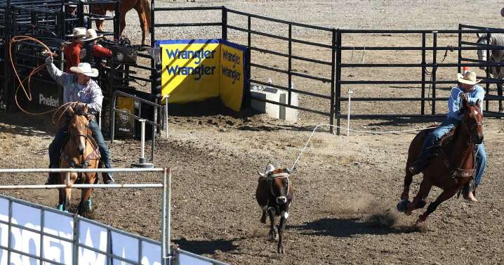 Photos: Dakota Louis arrives at Wrangler Team Roping Championships