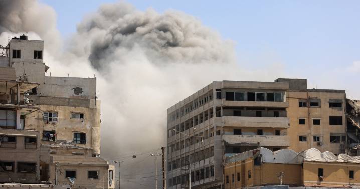 Gaza arde