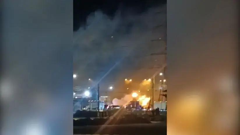 Un carro bomba explota frente a cárcel de Ecuador y causa daños en la fachada principal [VIDEO]