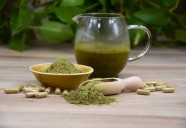 Kratom: Natural pain relief or ‘gas station heroin’?