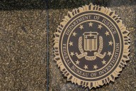 FBI ofrece $100,000 dólares de recompensa por información sobre el asesino de Charlie Kirk