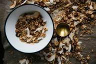 La granola prometía ser el desayuno perfecto. Ahora sabemos que puede comportarse como un postre encubierto