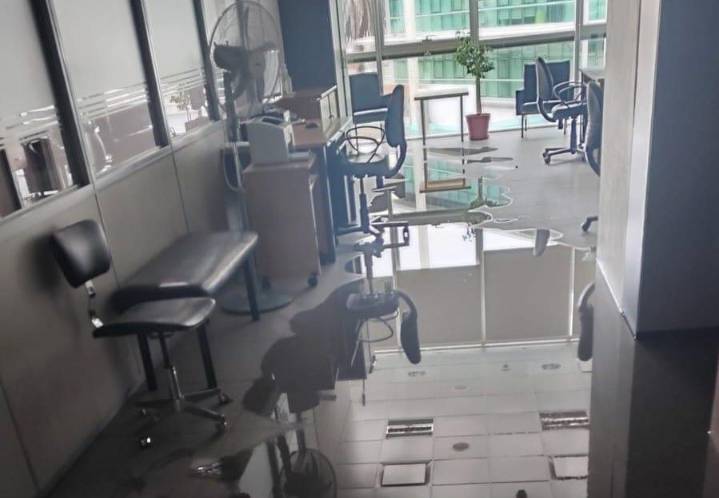 La granizada provocó inundaciones y destrozos en el Centro Judicial: hay asueto para reparar los daños