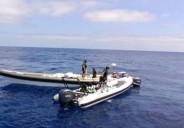 Muere el ocupante de una narcolancha tras colisionar con una embarcación de la Guardia Civil en Algeciras