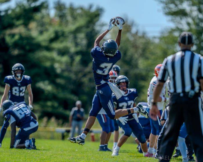 Burke Catholic’s Rodriguez-Lopez makes move to QB on fly