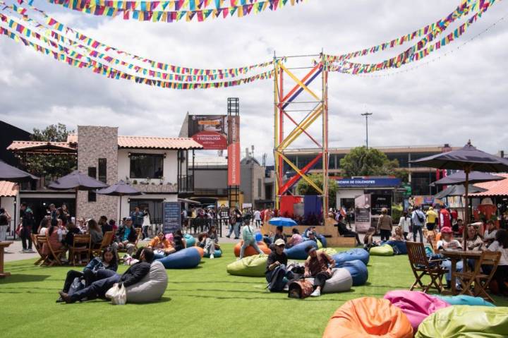 ¿Sin regalo para amor y amistad?: Feria del Hogar lanza segundo trasnochón