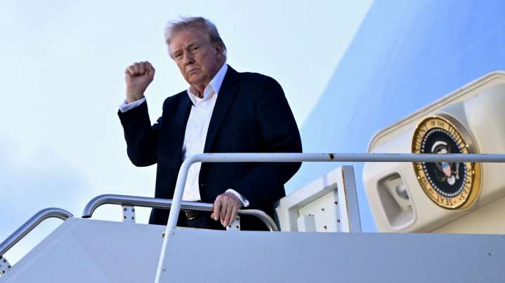 Finley: Republicans running toward Trump this time