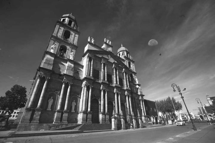 Toluca pierde patrimonio arquitectónico por falta de políticas claras