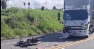 Aparatoso accidente en la vía Manizales-Medellín: un motociclista lesionado