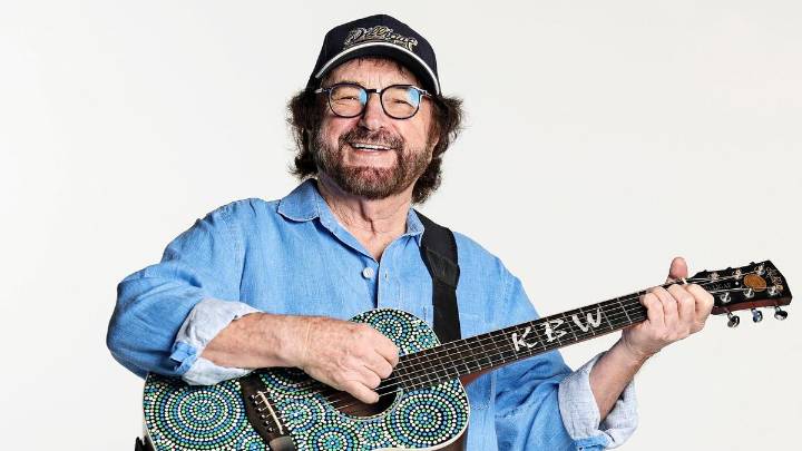 Kevin Bloody Wilson’s DIY career from cassette tapes to AI weirdness