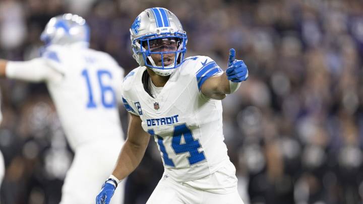 Lions answer with Amon-Ra St. Brown's fourth TD of the year