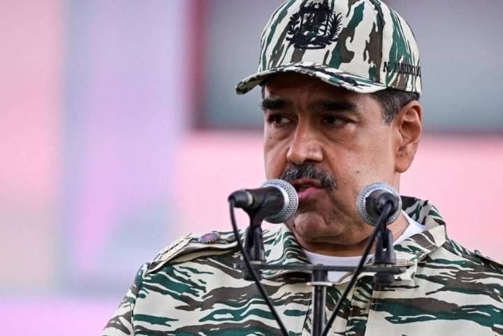 Maduro anunció que puso en marcha el “Plan Independencia 200” en “284 frentes de batalla”
