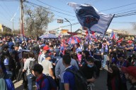 Interrumpieron la serie de Copa Davis: hinchas de la U provocaron graves desmanes en los alrededores del Estadio Nacional