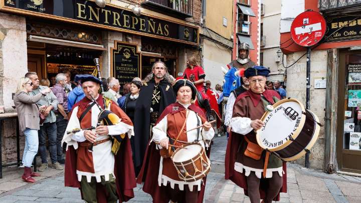 Heraldos para movilizar a los leoneses, en fotos