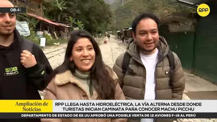 “Queríamos venir sí o sí”: pareja de recién casados no dejó que paro arruine sus planes y decidió ir por vía alterna a Machu Picchu