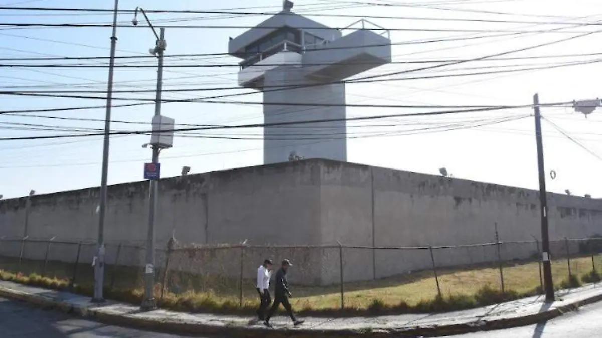 #Data / Tienen escolaridad mínima 75% de los reclusos