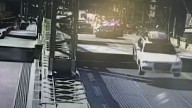 Suspect jumps over Seattle's University Bridge to escape