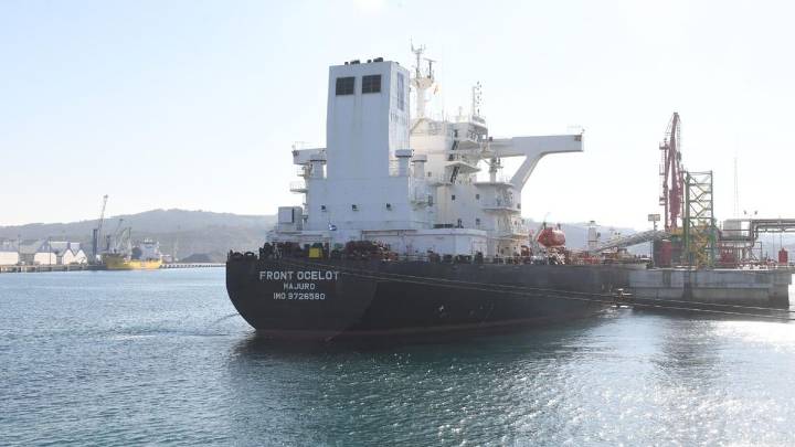 Repsol a punta Langosteira: del ‘Prestige’ a dejar 90.000 metros frente a San Diego, en A Coruña