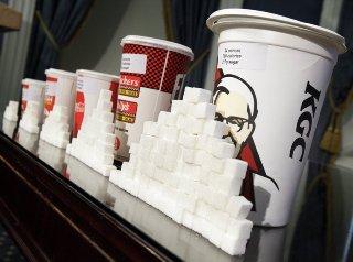 México creará fondo de salud a partir de impuestos al cigarrillo y refrescos