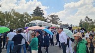 Trabajadores del sector salud bloquean la Toluca