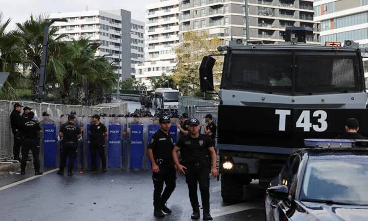 Mueren dos policías en ataque armado en el oeste de Türkiye