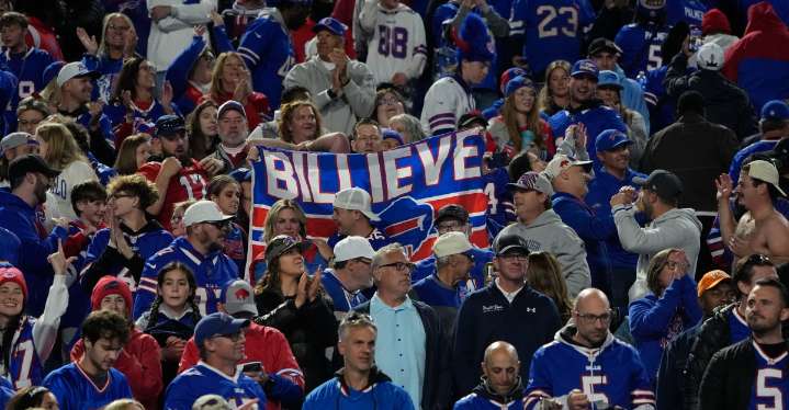 Josh Allen delivers reality check for Bills fans who left Week 1 early