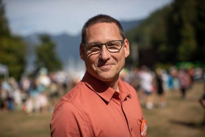 NDP leadership bid launched officially by Avi Lewis