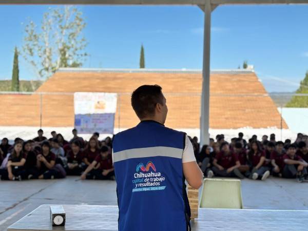Llevan programa de Salud Mental a 14 escuelas de nivel medio superior