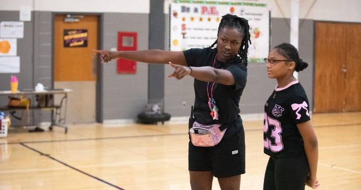 Teacher Honor Roll: Fort Wayne physical education instructor makes difference beyond the gym