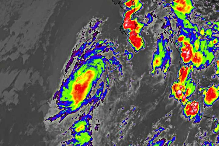 Tormenta tropical Mario continúa desplazándose de forma paralela a Baja California Sur 