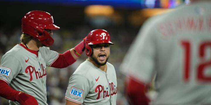 Rafael Marchán homers to help Phillies beat Dodgers