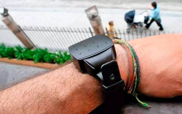 Miles de condenados por violencia de género son  absueltos por falla en pulsera de seguimiento