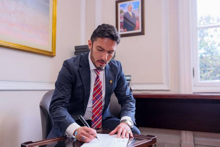 “Es un acto ruin”: Katherine Miranda advierte que MinIgualdad estaría rompiendo ley de cuotas