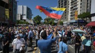 Fragmentada, la oposición venezolana intenta resistir entre la máxima presión de Trump y la de Maduro