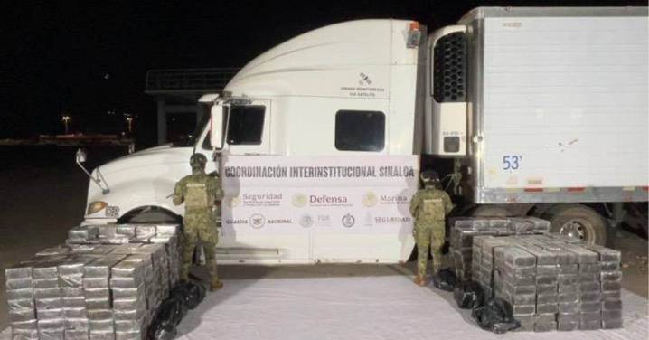 Decomisan 1.5 toneladas de metanfetamina ocultas en un tractocamión en Mazatlán