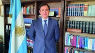 El juez que prohibió publicar los audios de Karina tiene ocho denuncias en su contra, cinco por acoso sexual