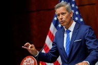 US criticizes climate, social focus of UN aviation group