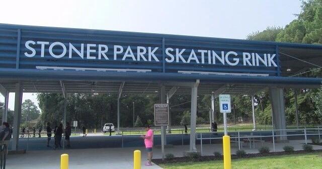 Huntsville unveils state-of-the-art skating rink at Stoner Park