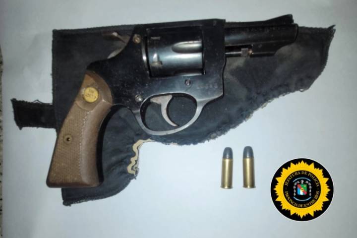 Allanamiento en Concepción del Uruguay: secuestraron armas y detuvieron al principal sospechoso