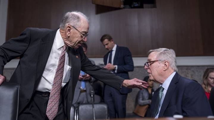Bipartisan pair of senators press Amazon, Apple, other top U.S. companies on hiring of foreign workers