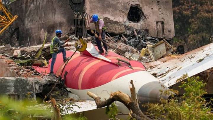 AI 171 crash: Families of four victims sue Boeing, Honeywell in US court