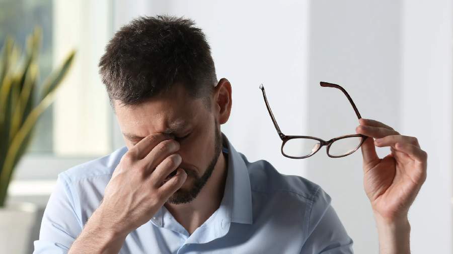 ¿Te sientes agotado sin motivo aparente? La causa podría ser la fatiga emocional y social que drena tu energía. Descubre más sobre esta realidad.