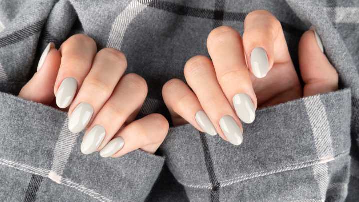 Moody Nail Colors To Experiment With In Fall 2025